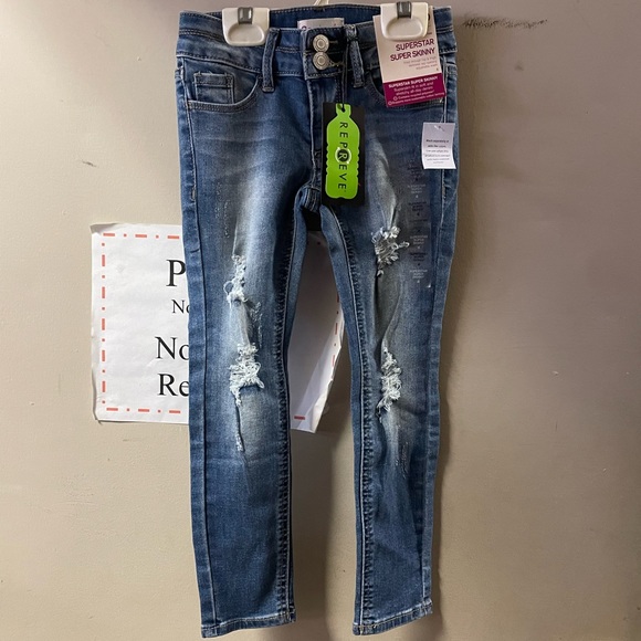 So super skinny distressed jeans - Picture 1 of 8